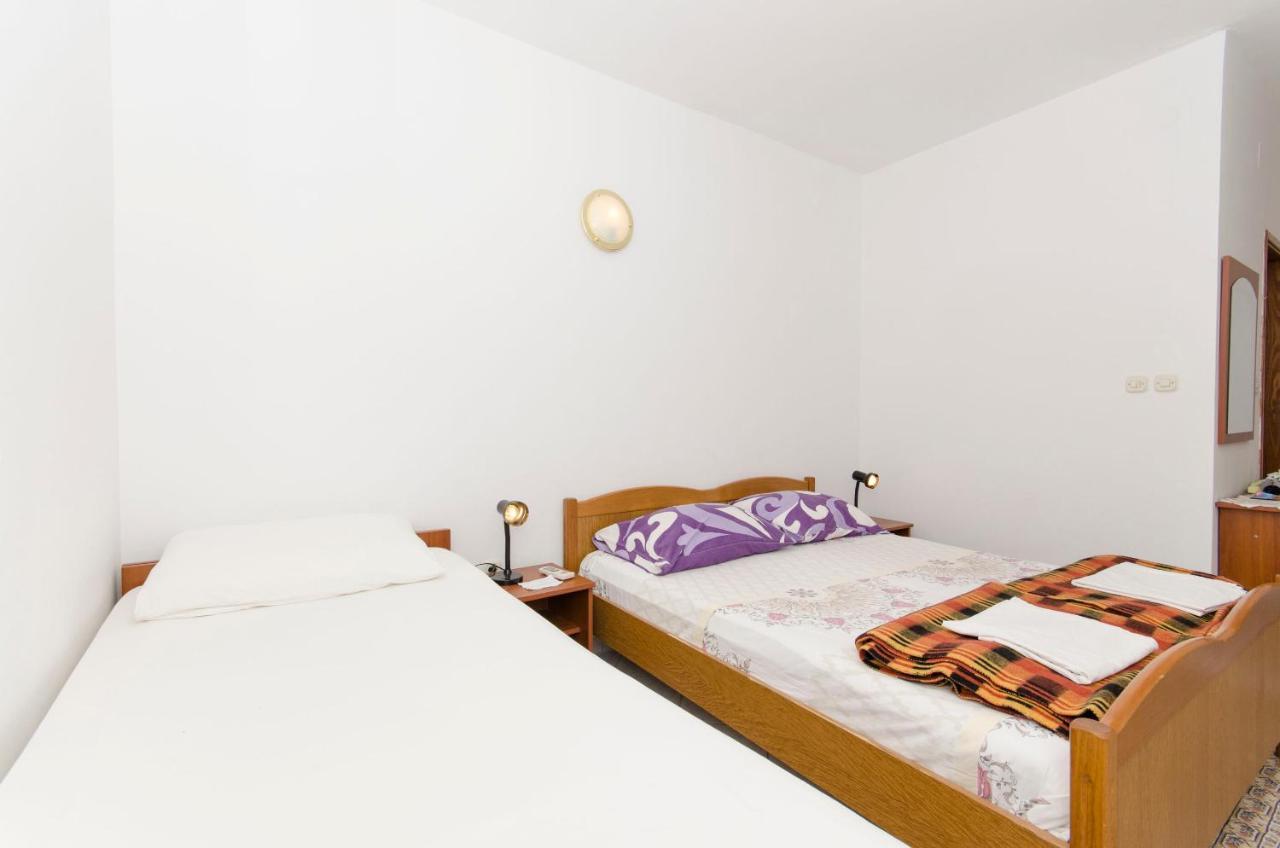 Apartments And Rooms Nike Sobra Esterno foto