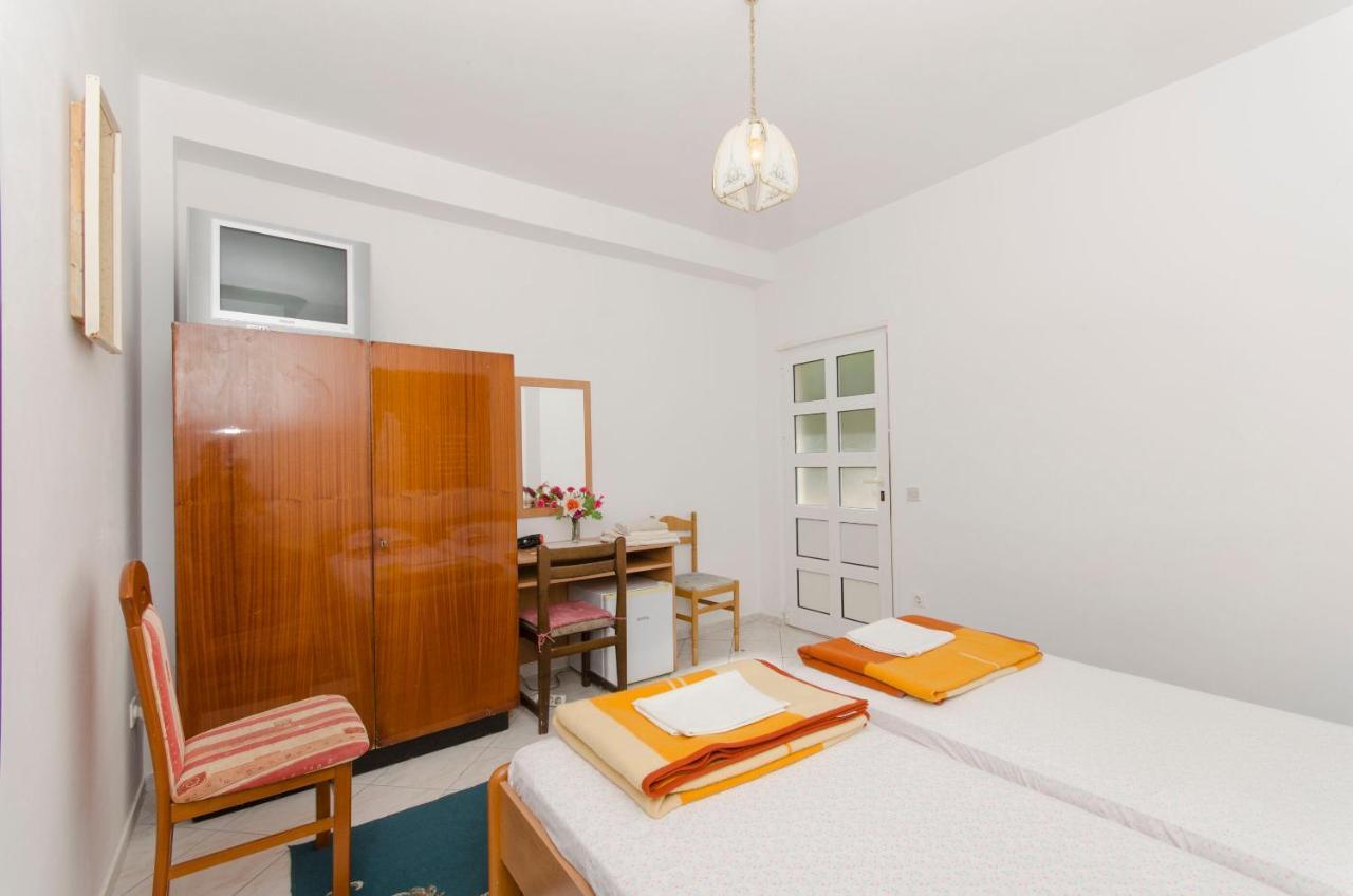 Apartments And Rooms Nike Sobra Esterno foto