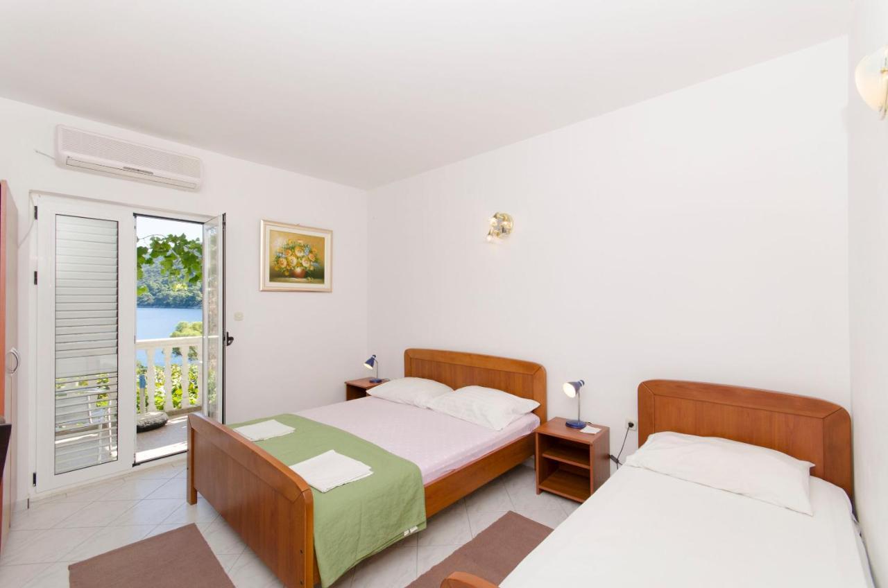 Apartments And Rooms Nike Sobra Esterno foto